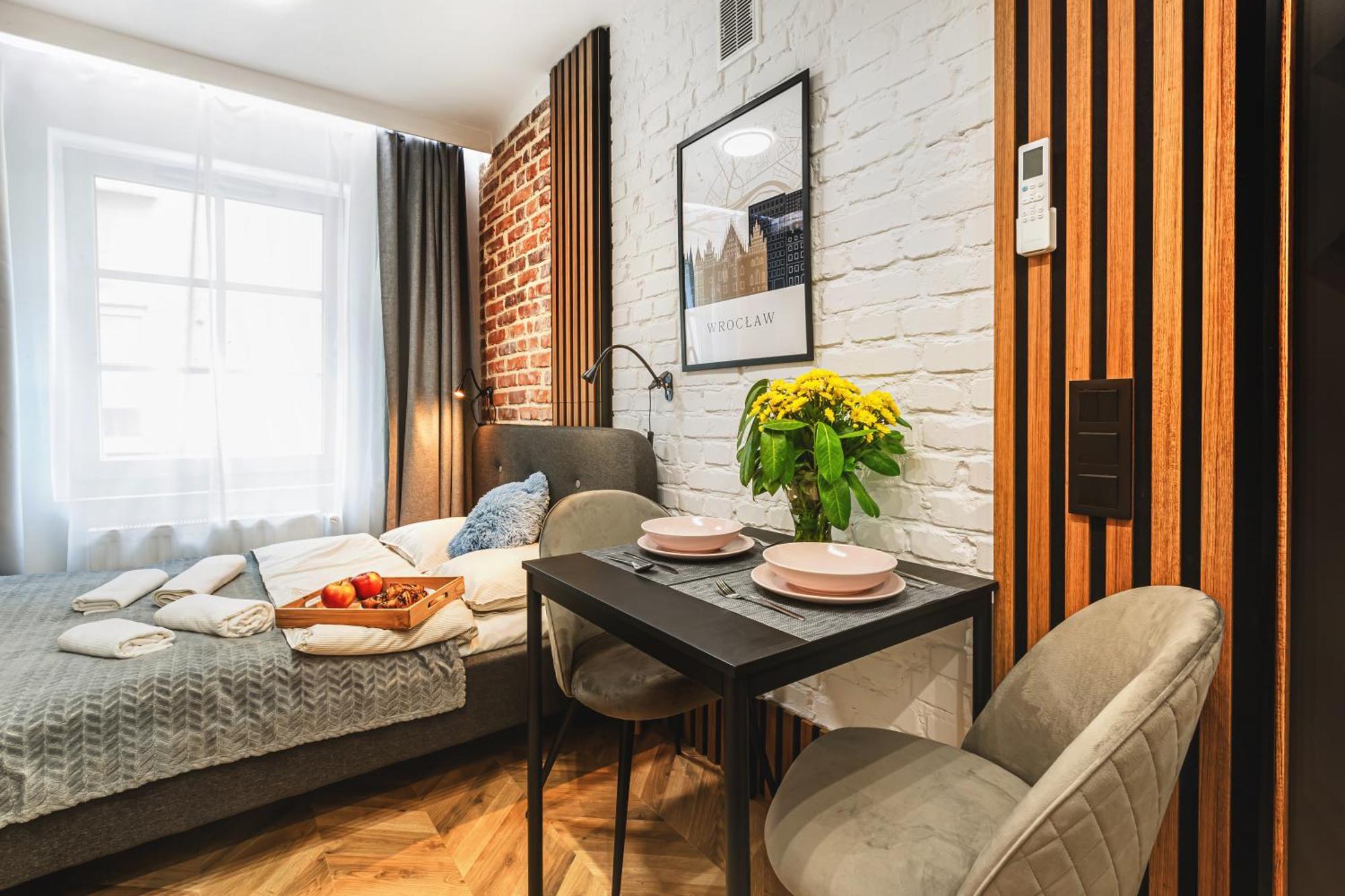 Luksusowe Apartamenty Przy Rynku Wrocław Eksteriør billede